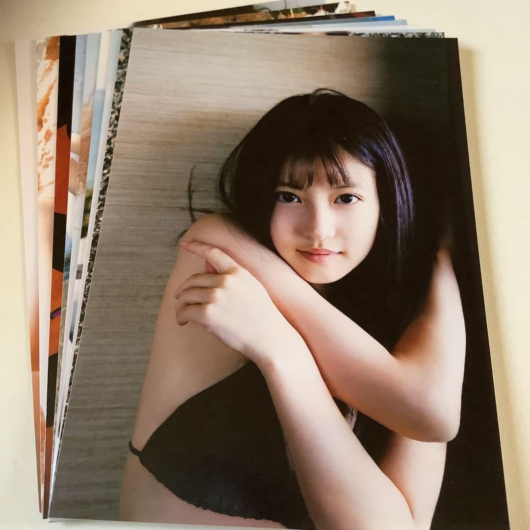 Amazon.co.jp: 2)s46) 今田美桜 L判写真10枚set : おもちゃ